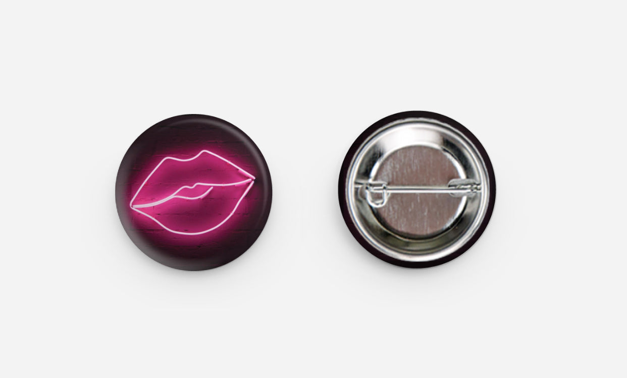 Sweet Kisses Button